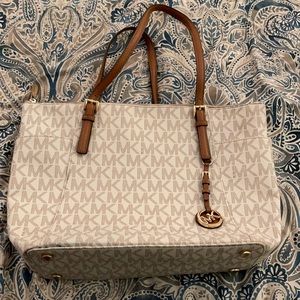 Michael Kors Tote